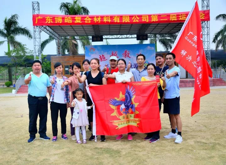 博皓健兒，秋風十里不如你！