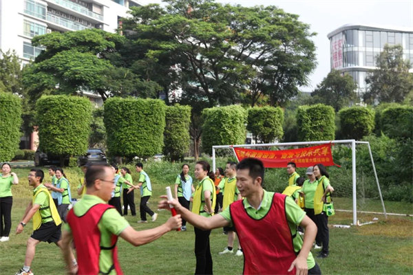 運動與激情碰撞，健康與快樂共享—廣東博皓第六屆運動會   -傳統(tǒng)接力賽