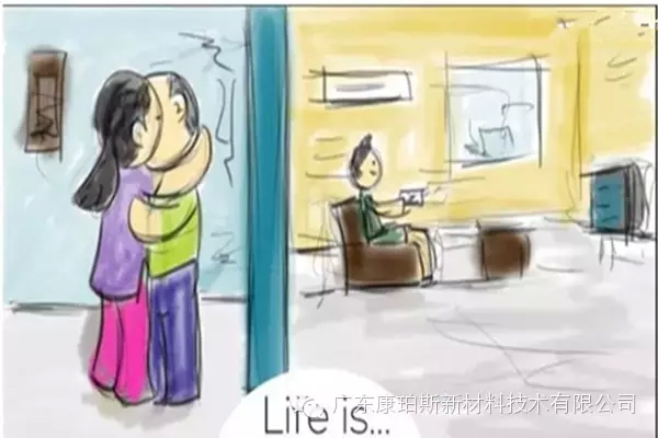 人生就是。。。 就算孩子在家，還是忍不住與40歲的另一半偷偷親一口